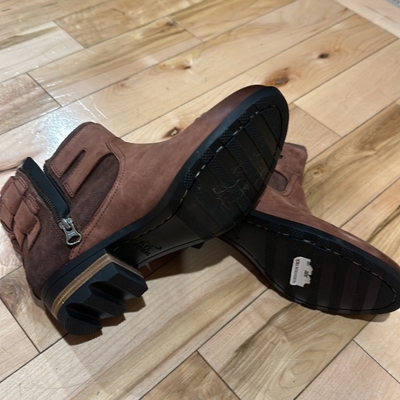 NEW Sorel Waterproof Brown Leather Boots/Booties Women’s sz 8 - Picture 5 of 6